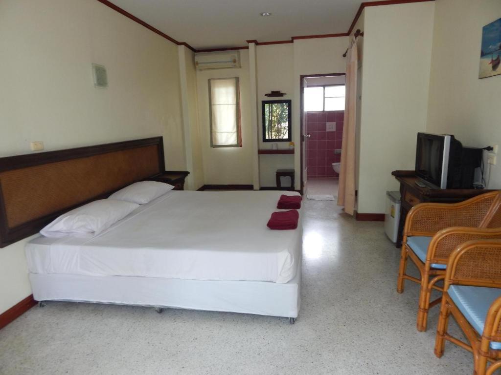 Jinta Nathon Hotell 2*